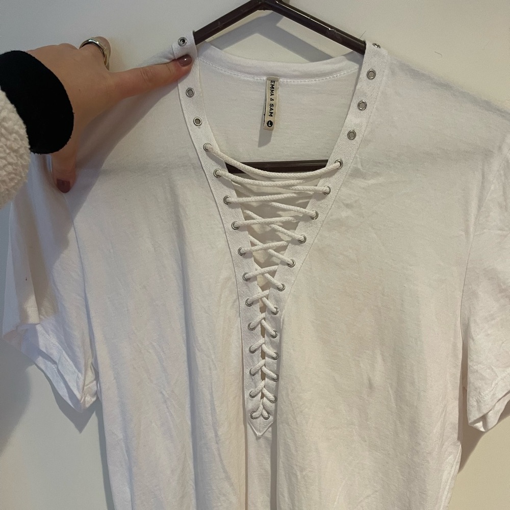 Cute shoe lace white shirt
